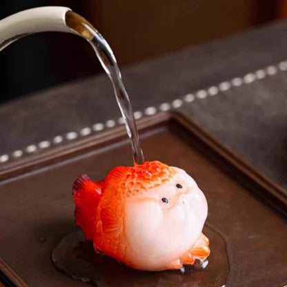 Bubble-blowing Color-changing Tea Pet Goldfish Ornament