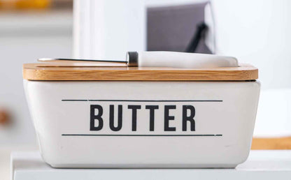 Kitchen Ceramic Butter Box With Stainless Steel Scraper